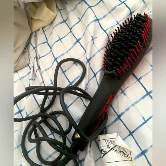 Hairbrush Iron Wand - Picture 1 of 1
